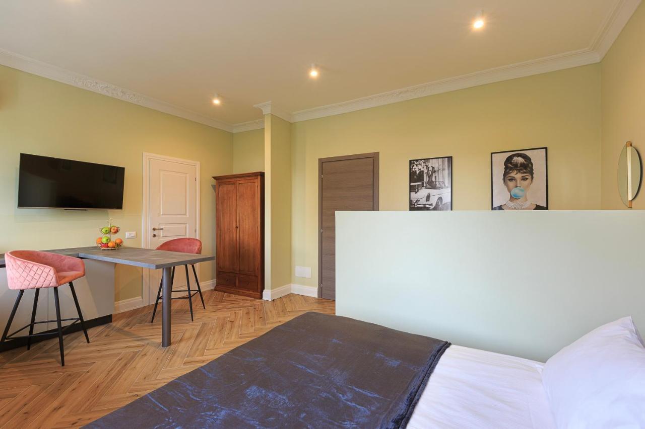 Leopoldo Apartment Baveno Exterior photo